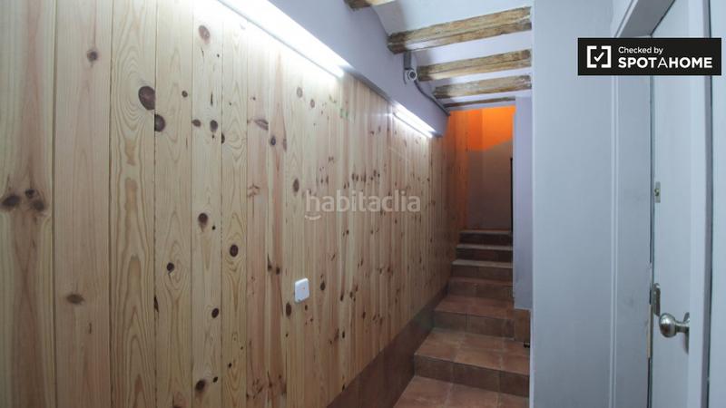 Foto b21157cf-728a-4b1a-9507-b9e82b1437f1. Alquiler piso estudio en alquiler en el Raval, en Barcelona