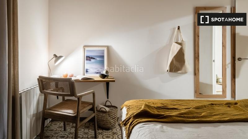 Foto 2e8a2b46-108d-4693-a1eb-6c814024418b. Alquiler piso apartamento de 2 habitaciones en Sant Antoni, en Barcelona