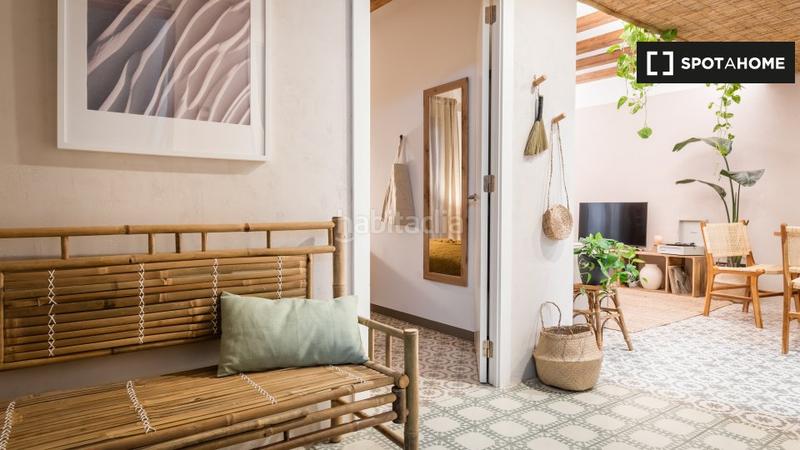 Foto 98f67e5a-08c0-42ef-beaa-aef84a956650. Alquiler piso apartamento de 2 habitaciones en Sant Antoni, en Barcelona