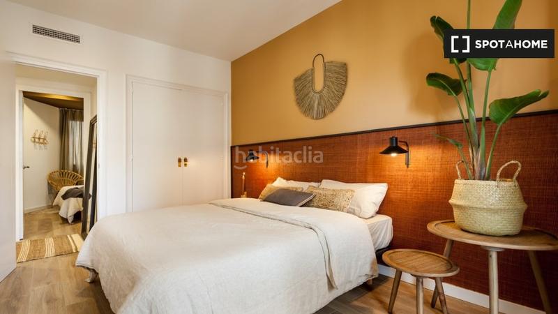 Foto ae32c8d3-8d14-46ef-a2ca-2d87bcbb7ebc. Alquiler piso apartamento de 3 dormitorios en alquiler en Barcelona