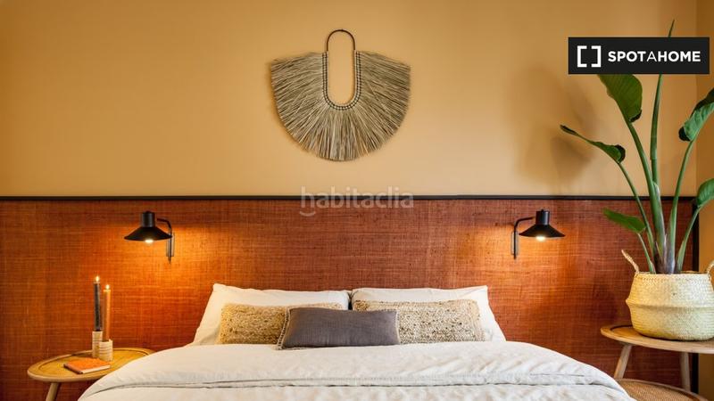 Foto f98d9b7b-45b4-40f1-8fad-56693882e37f. Alquiler piso apartamento de 3 dormitorios en alquiler en Barcelona