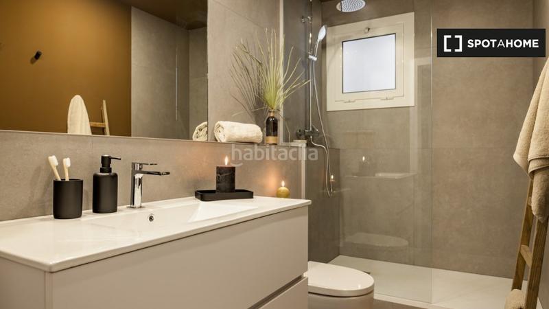 Foto fcbba273-a9ca-4e80-b409-03bb70c76bd0. Alquiler piso apartamento de 3 dormitorios en alquiler en Barcelona