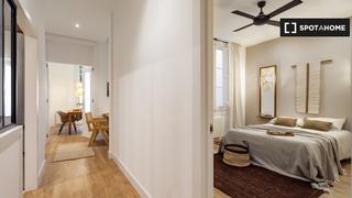 Location Appartement à Dreta de l´Eixample. Apartamento de 3 dormitorios en alquiler en barcelona