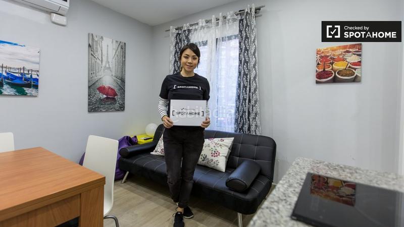 Foto 77fd8f8c-8ce8-4ba9-9c3a-f7fa794a8424. Alquiler piso acogedor apartamento de 1 dormitorio en alquiler, poblesec, en Barcelona