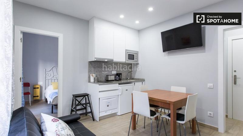 Foto 968befa4-31b9-4d95-a2db-56b2300f62d5. Alquiler piso acogedor apartamento de 1 dormitorio en alquiler, poblesec, en Barcelona