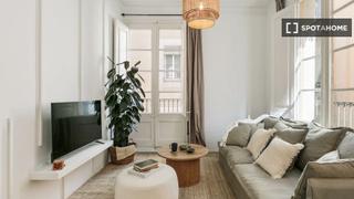 Location Appartement à St. Pere - Sta. Caterina - El Born. Piso de 2 dormitorios en alquiler en barcelona, barcelona