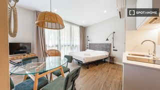 Lloguer Pis a St. Pere - Sta. Caterina - El Born. Estudio en alquiler en sant pere, barcelona