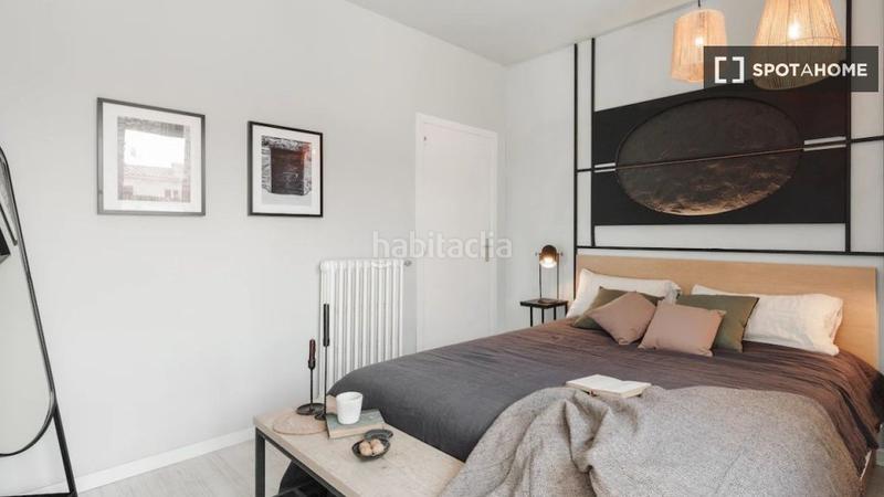 Foto 9228ee99-cb2c-40c0-aca5-fe8adcb3af09. Alquiler piso apartamento de 3 dormitorios en alquiler en Barcelona