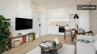 Miete Etagenwohnung in Dreta de l´Eixample. Apartamento de 2 dormitorios en alquiler en ciutat vella, barcel