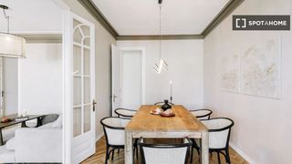 Rent Flat in Dreta de l´Eixample. Apartamento de 3 dormitorios en alquiler en barcelona