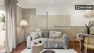 Affitto Appartamento in Vila de Gràcia. Apartamento de 2 dormitorios en alquiler en gràcia, barcelona