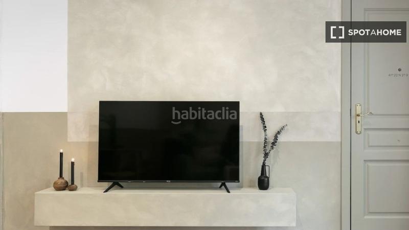 Foto eca8a1ce-b0fa-460f-8015-50cb772d4a6d. Miete etagenwohnung mit heizung in Vila de Gràcia Barcelona