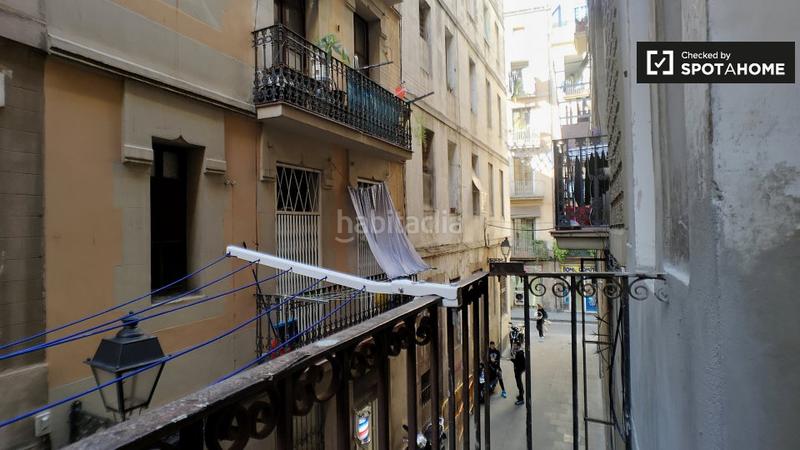Foto 55ab5d01-06c4-4748-b41c-a2f2b2daf744. Rent flat with heating in Raval Barcelona