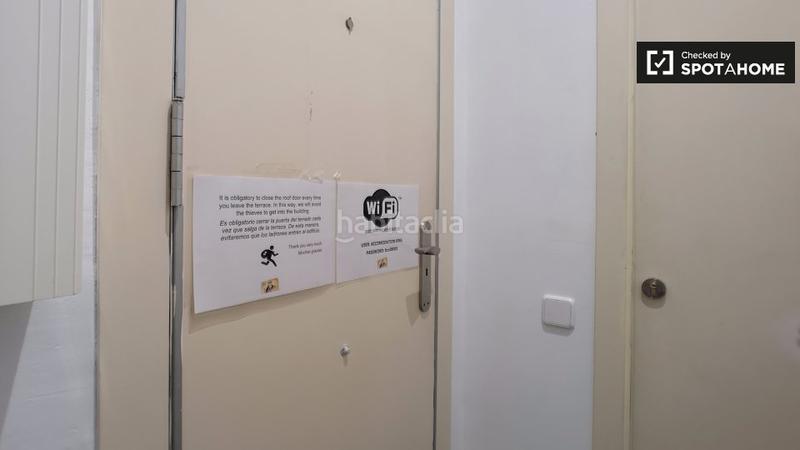 Foto e0061eda-376d-41c5-a515-51d2c2d19b81. Rent flat with heating in Raval Barcelona