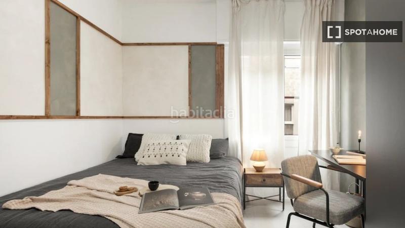 Foto 86a59185-3d99-433c-a7c5-cb4908e2cf40. Alquiler piso  de 3 dormitorios en alquiler , en Barcelona