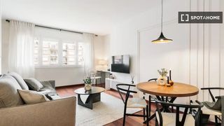 Miete Etagenwohnung in Sant Antoni. Apartamento de 3 dormitorios en alquiler en leixample, barcelona