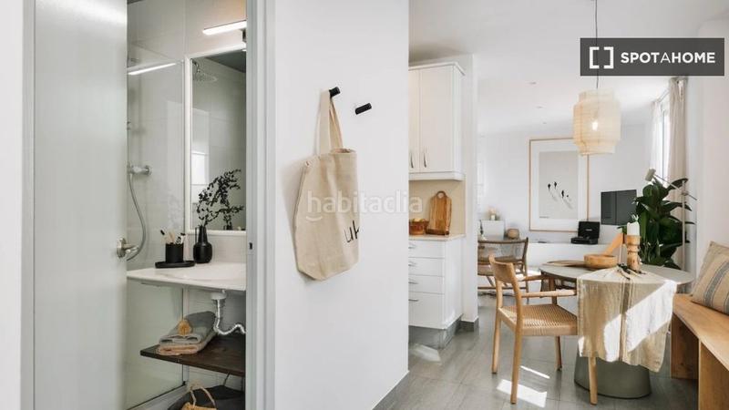 Foto 7a7eebb7-9b3a-40e9-9430-577c7de86564. Alquiler piso estudio en alquiler en gràcia, en Vila de Gràcia Barcelona