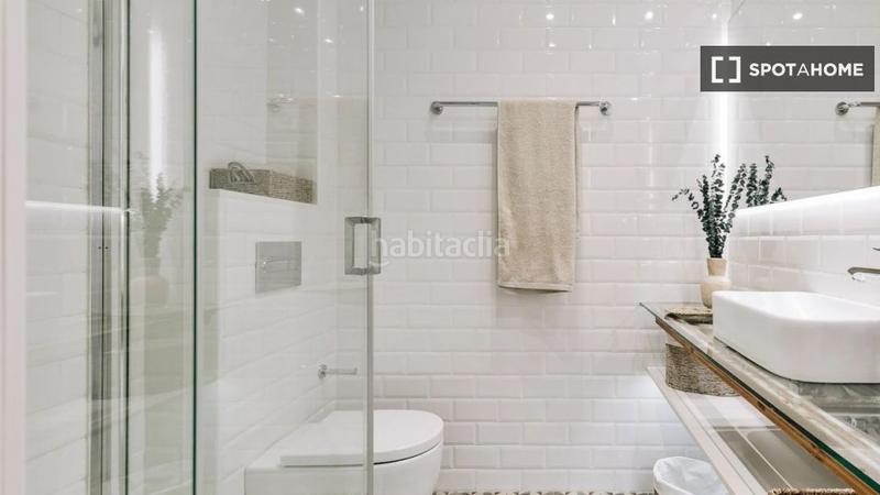Foto b58ad1e9-8ea2-454c-9869-5ffc60709985. Rent flat with heating in Sarrià Barcelona