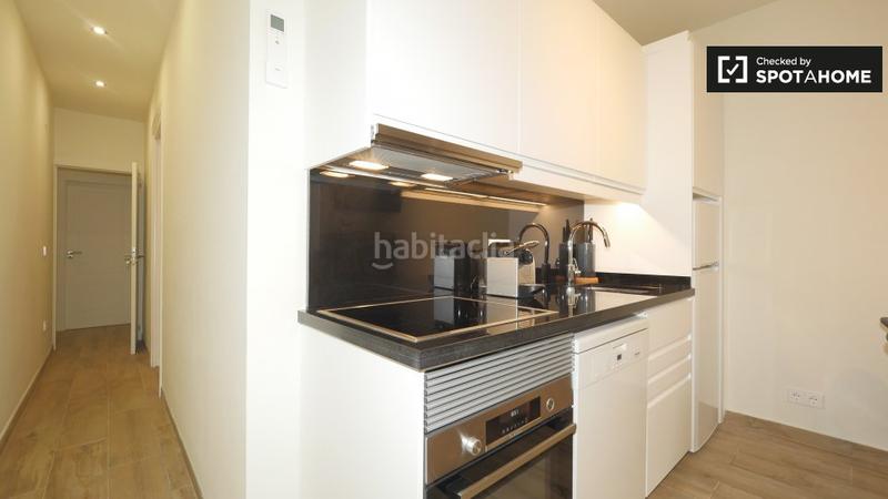 Foto 26dfe1c3-b02c-43c3-890a-7cdfcac3dbfc. Alquiler piso apartamento de 1 dormitorio en alquiler en eixample, en Barcelona