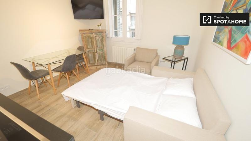 Foto 6f1878ec-78dc-438f-9f5c-ef04cd7e0a8c. Alquiler piso apartamento de 1 dormitorio en alquiler en eixample, en Barcelona