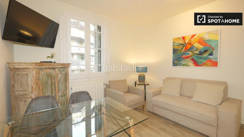 Foto d618c146-d430-44f0-bfc6-b8c4d68a02a0. Alquiler piso apartamento de 1 dormitorio en alquiler en eixample, en Barcelona
