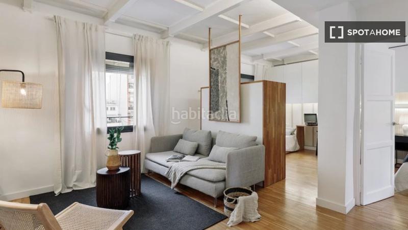 Foto fe6a641d-40e2-4f71-990a-a6ec8c90e8ba. Alquiler piso  de 2 habitaciones en alquiler en la sagrada familia. en Barcelona