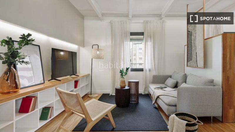 Foto f6b065cf-022a-4113-ae23-4b22541c5f40. Location appartement avec chauffage dans Sagrada Família Barcelona