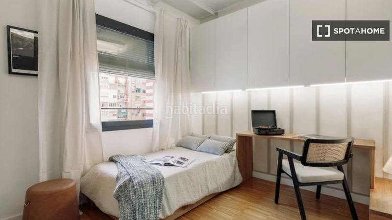 Foto e9d9d59a-f772-4637-9ab9-64c604f5bee8. Miete etagenwohnung mit heizung in Sagrada Família Barcelona