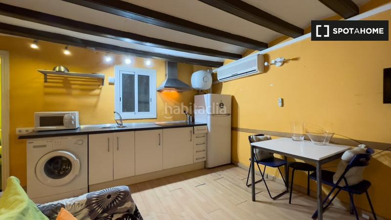Foto 816078c6-51c9-402b-84bc-8599649505f0. Alquiler piso apartamento de 1 dormitorio en alquiler en el Raval, en Barcelona