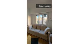 Lloguer Pis a Dreta de l´Eixample. Apartamento de 3 dormitorios en alquiler en barcelona