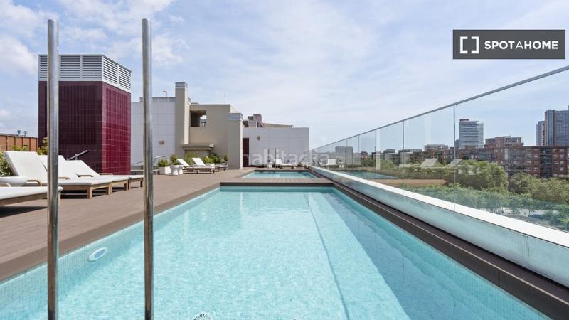 Foto 076b8d8a-8932-4c83-862b-dffed9253f6e. Affitto appartamento con riscaldamento in Provençals del Poblenou Barcelona