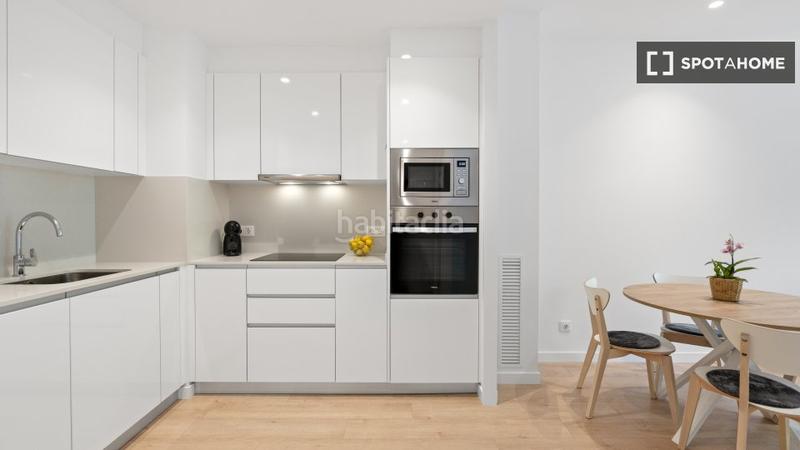 Foto 3bf27f60-aff9-452b-83b0-53255e97d041. Miete etagenwohnung mit heizung in Provençals del Poblenou Barcelona