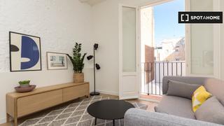 Alquiler Piso en St. Pere - Sta. Caterina - El Born. Piso de 2 habitaciones en alquiler en sant pere.