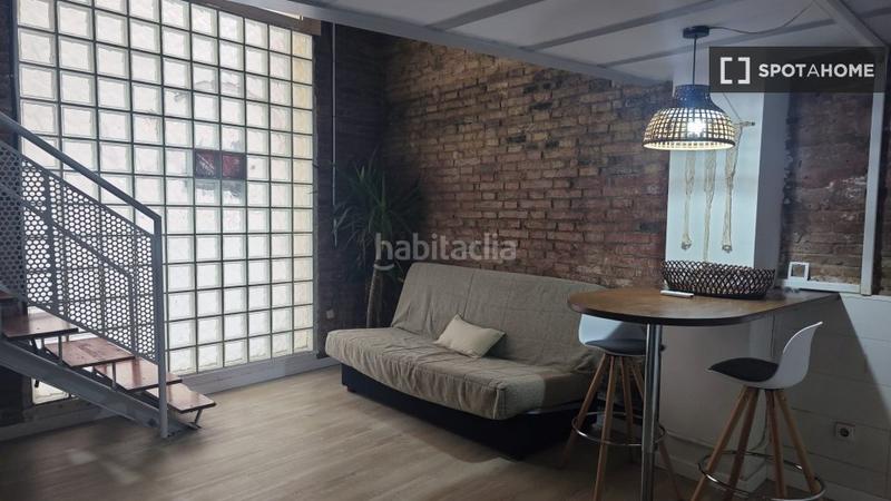 Foto a4261b78-45a6-411b-9709-1a9930f1c379. Alquiler piso estudio en alquiler en el poble sec, en Barcelona
