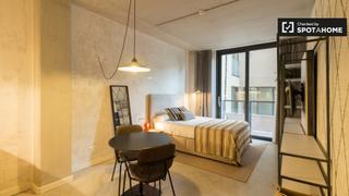 Lloguer Pis a Fort Pienc. Estudio amueblado en un coliving en barcelona