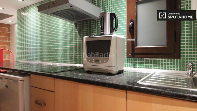 Foto 156b2288-ae2d-488e-a0f7-cfedad5796aa. Lloguer pis amb calefacció a Raval Barcelona