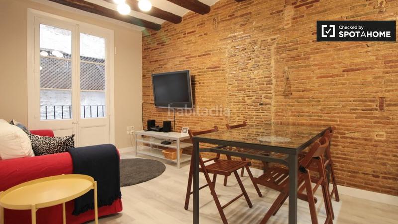 Foto 0c09a450-91a5-4333-b545-e51954fd24c3. Affitto appartamento con riscaldamento in Raval Barcelona