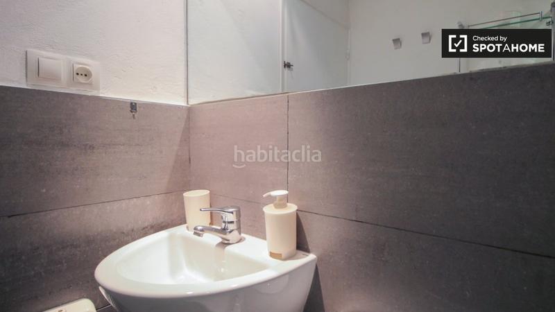 Foto ff9dd165-805a-47af-916b-275d5a26343d. Miete etagenwohnung mit heizung in Raval Barcelona