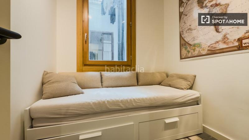 Foto 1114dbeb-6901-40d0-a1aa-4d6a43a66bb0. Rent flat with heating in Gòtic Barcelona