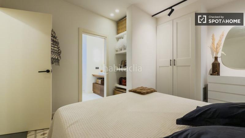 Foto 7eb7942d-e5c2-4114-a648-e269aea87c38. Rent flat with heating in Gòtic Barcelona