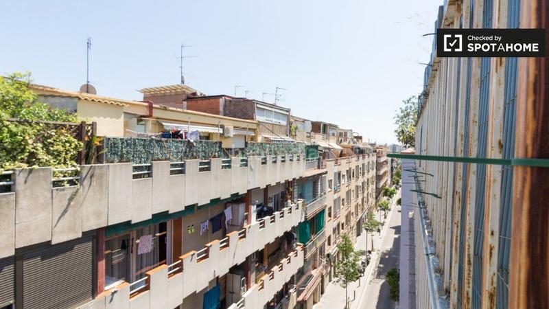 Foto 14c426ee-054d-4243-958f-81824082752c. Alquiler piso apartamento de 2 habitaciones en alquiler en la Trinitat Vella, en Barcelona