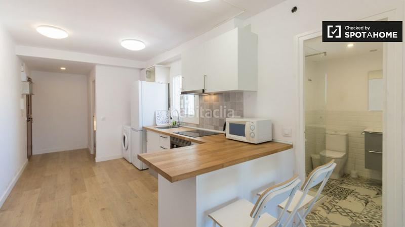 Foto 22ca1b5c-1154-4b8f-b607-99ecb00826c1. Alquiler piso apartamento de 2 habitaciones en alquiler en la Trinitat Vella, en Barcelona