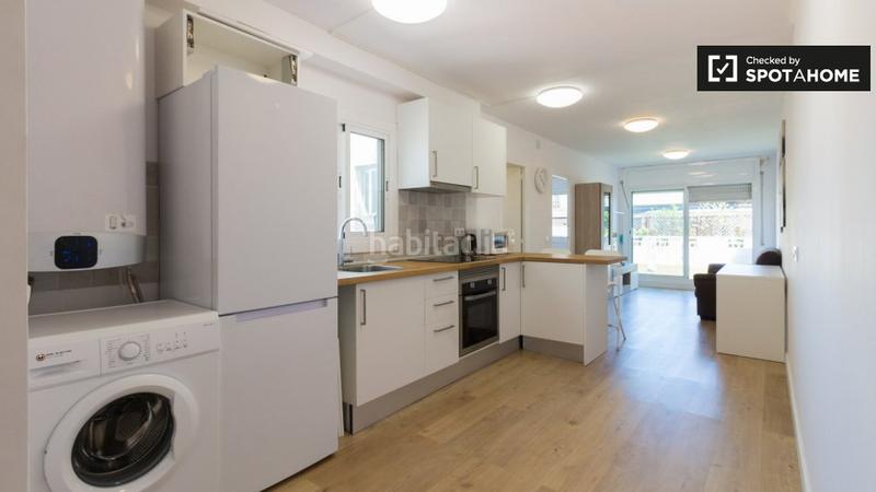 Foto 745d9a71-831d-4431-889e-f17742ccb3c1. Alquiler piso apartamento de 2 habitaciones en alquiler en la Trinitat Vella, en Barcelona