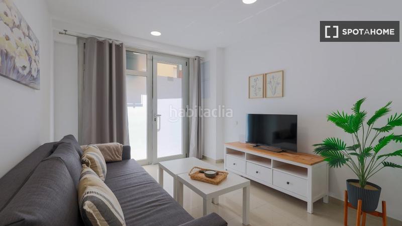 Foto 8a0fb4f8-cef5-4e37-aed7-275c112dd254. Affitto appartamento con riscaldamento in Prosperitat Barcelona