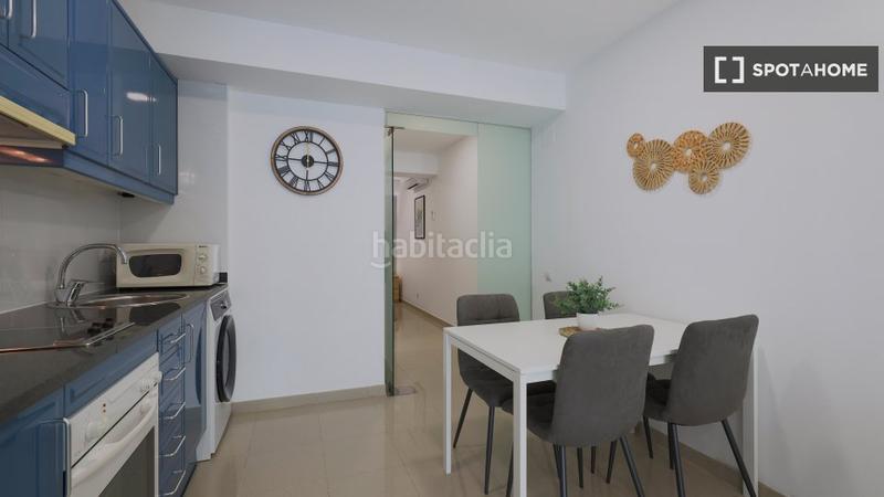 Foto f2b78036-207f-4057-bbfc-a1aca61725ff. Rent flat with heating in Prosperitat Barcelona