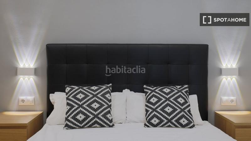 Foto f332c7aa-2243-4dd5-a5b4-e9ef400e1e1e. Rent flat with heating in Prosperitat Barcelona