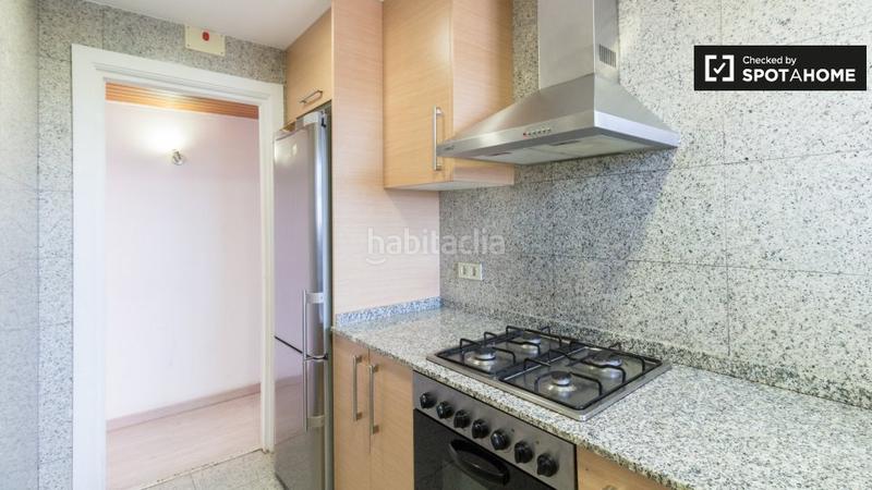 Foto 26ce6dd2-e9c8-4257-bd57-5f0c47ab0acc. Alquiler piso apartamento de 2 dormitorios en alquiler en san martín, en Barcelona