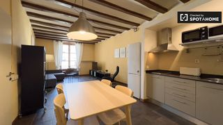 Lloguer Pis a St. Pere - Sta. Caterina - El Born. Estudio en alquiler en sant pere santa caterina, barcelona.