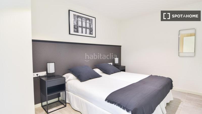 Foto 7fd880f8-5d34-4ca7-8658-40d36f7ffe36. Alquiler piso apartamento de 2 dormitorios en alquiler . en Barcelona