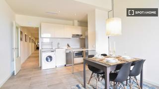 Location Appartement à Barceloneta. Piso de 2 habitaciones en alquiler en sant pere santa caterina